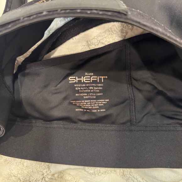 SHEFIT Ultimate Sports Bra Luxe Black Gold Foil Marble 3Luxe Adjustable Women’s - Picture 5 of 7